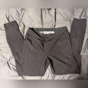 Victoria Sport Total Knockout Leggings – Black w/ Mesh Panels – Size Large